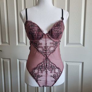 NWT - La SENZA Lace Lingerie Bodysuit Size M